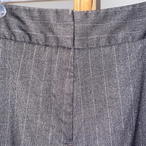 Women’s Worthington Dress Dark Gray Pin Striped Pants 16 petite - Picture 4 of 10